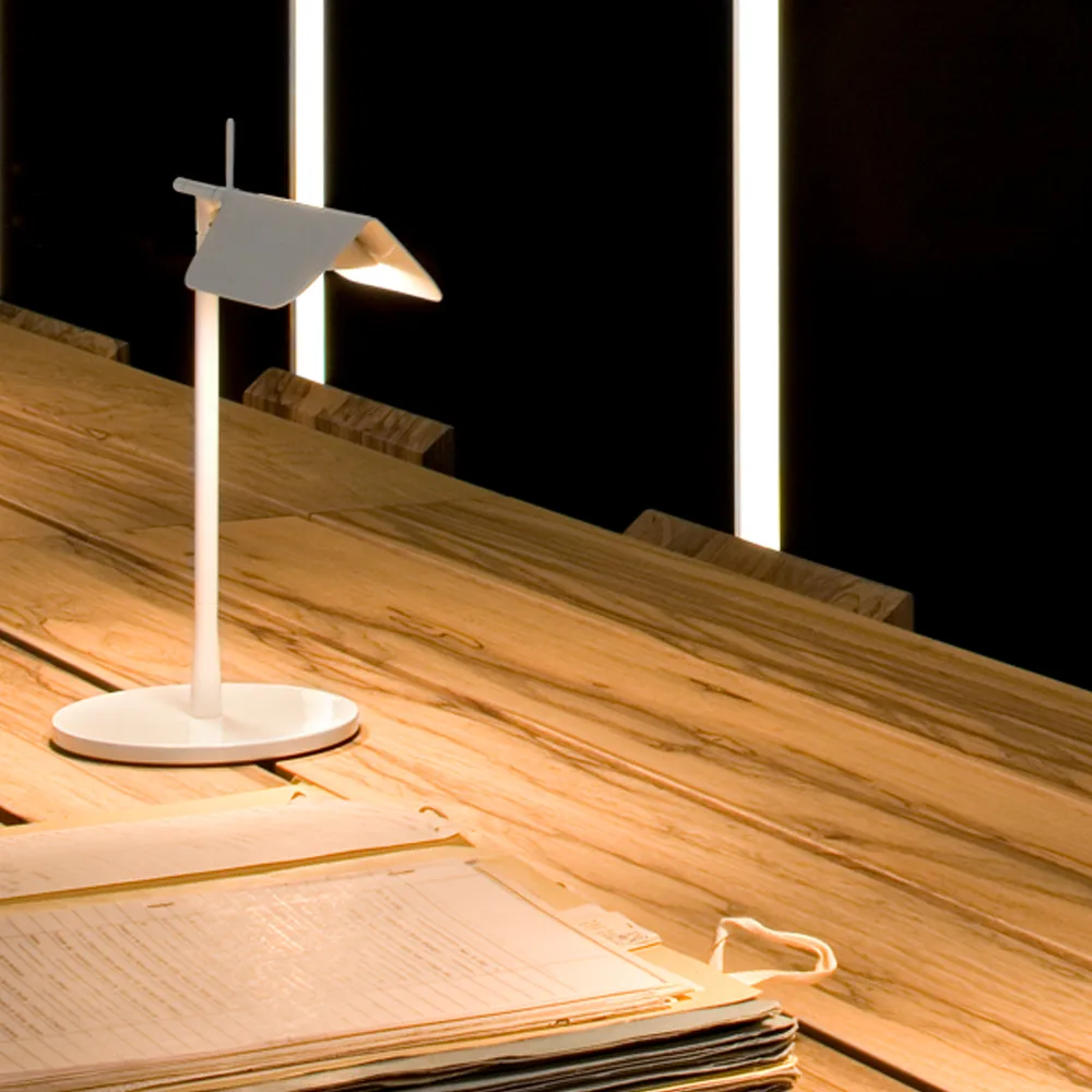 Tab bordslampa, Vit Flos