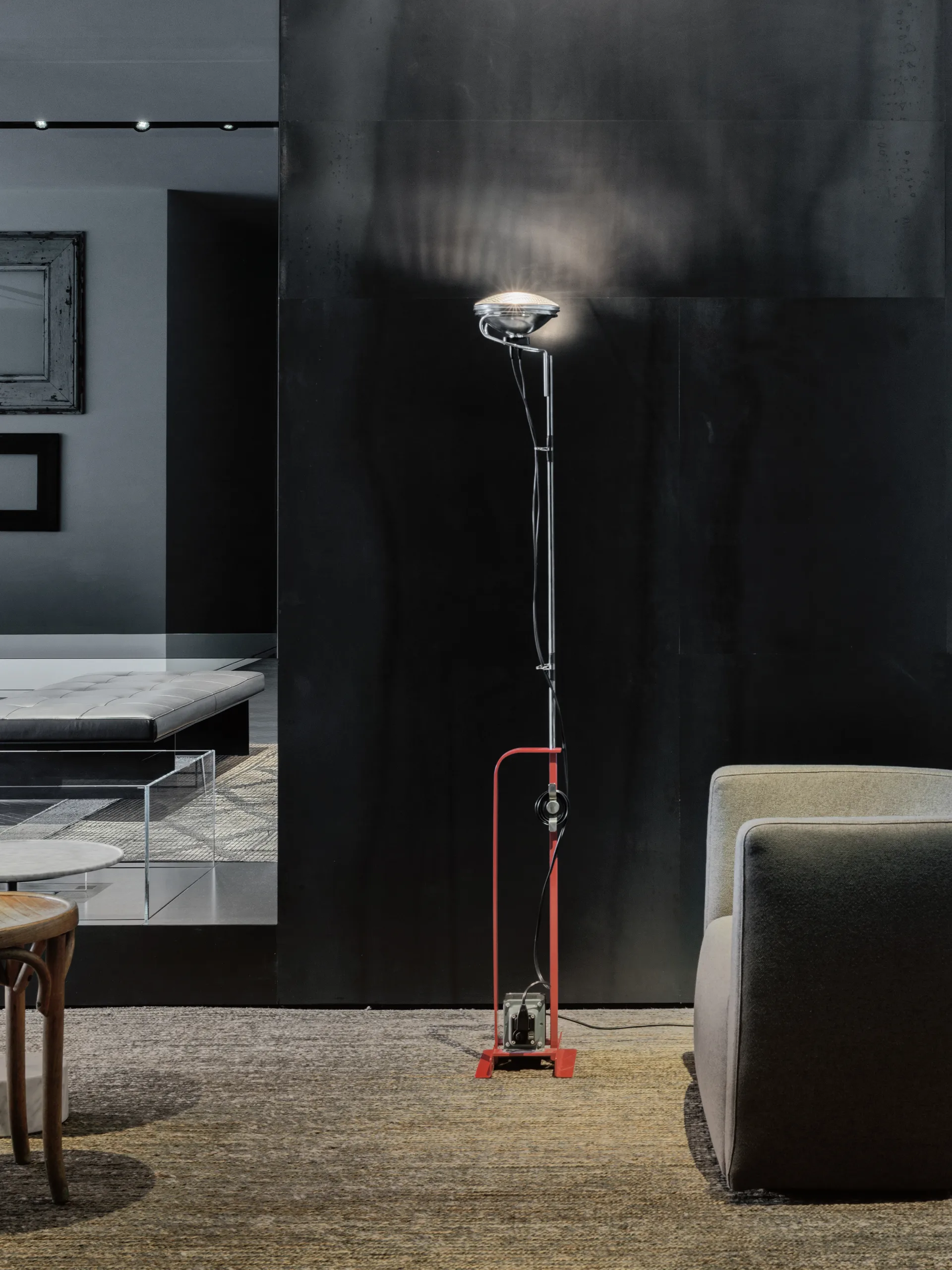 Toio Led golvlampa - Röd (EU) Flos
