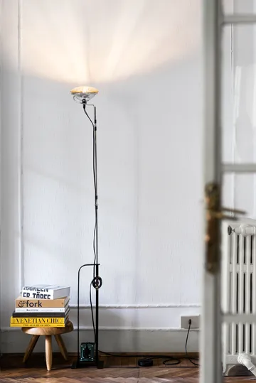 Toio Led golvlampa - Svart (EU) - Flos