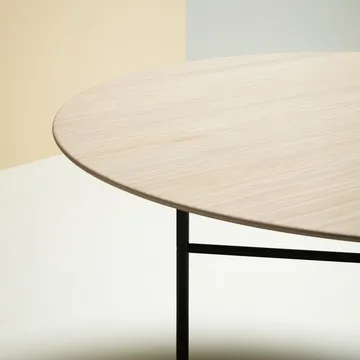 Supper matbord ek Ø127 cm - ek svartbets, svart underrede - Fogia
