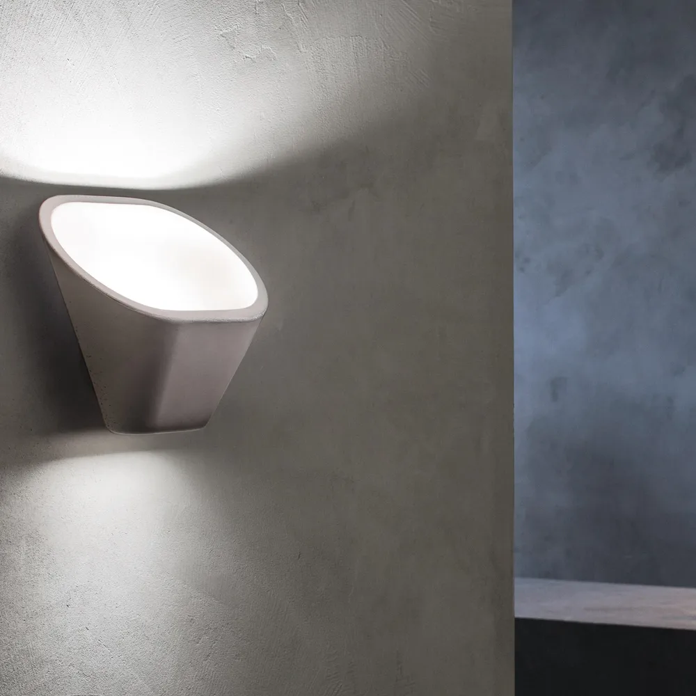 Aplomb vägglampa, vit Foscarini