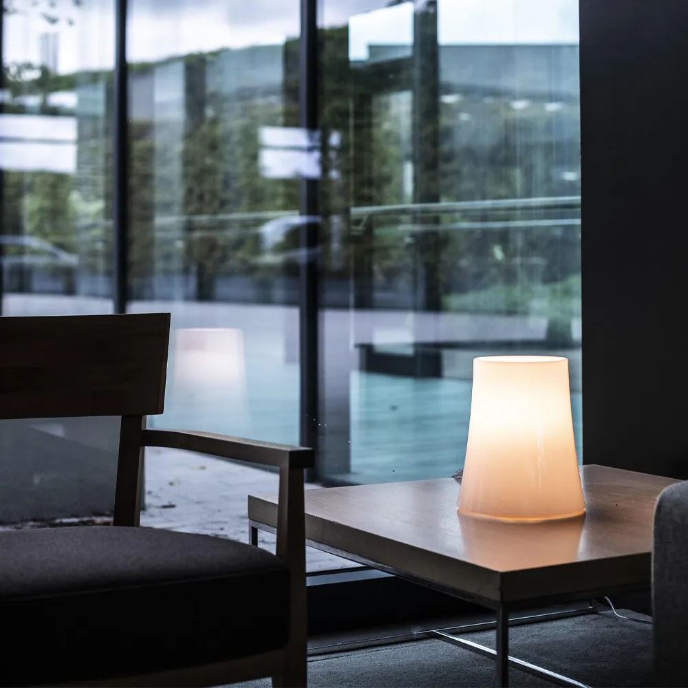 Birdie Zero bordslampa, white, piccola Foscarini