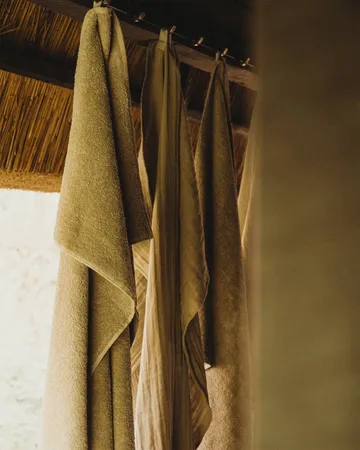 Heavy Towel badhandduk 140x70 cm - Sage green (grön) - FRAMA