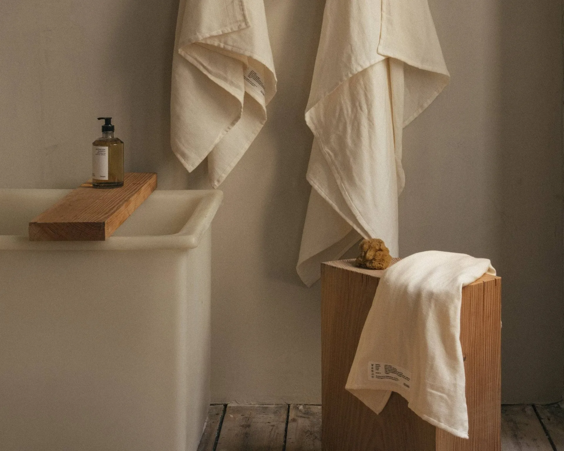 Light Towel badlakan 150x100 cm, Bone white (vit) FRAMA