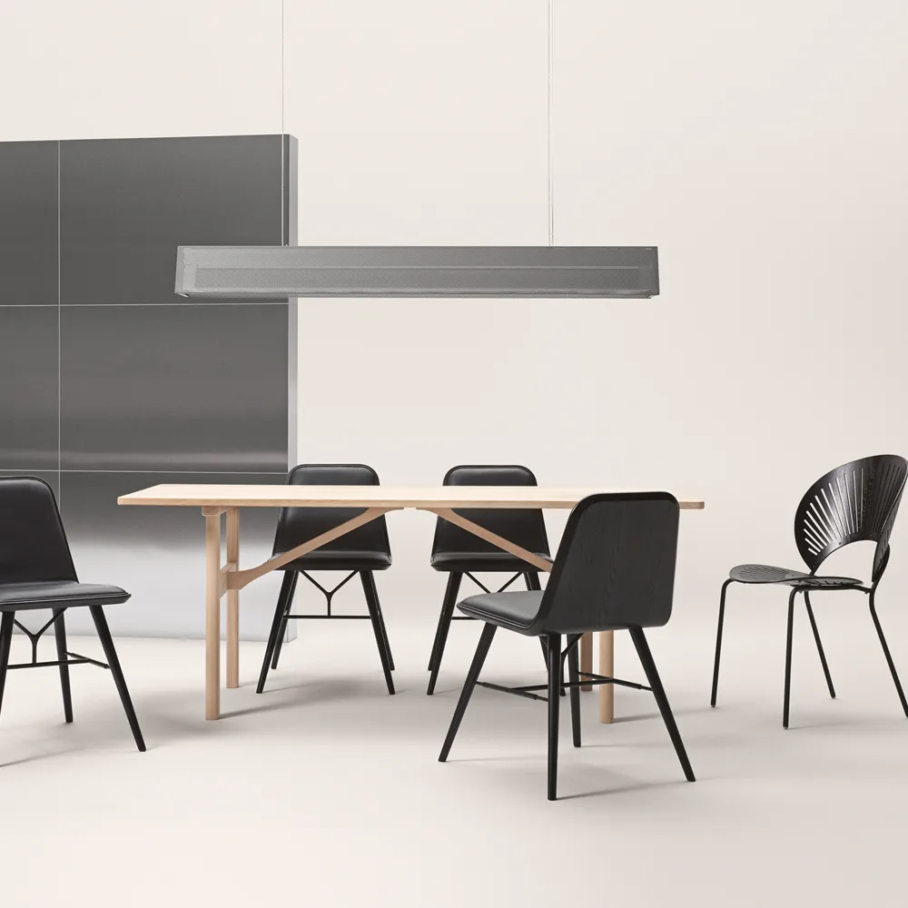 6284 matbord, Oljad ek Fredericia Furniture