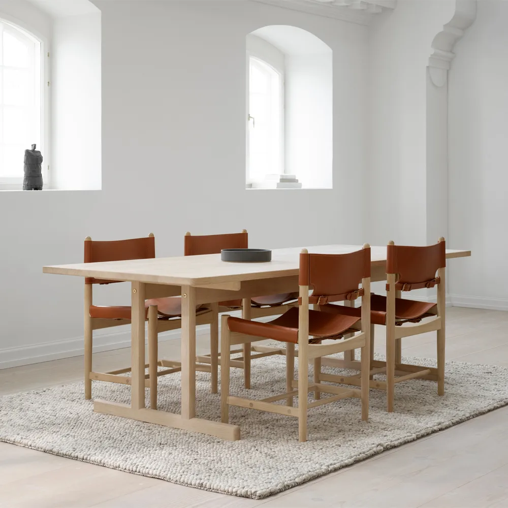 6286 matbord, Oljad ek Fredericia Furniture