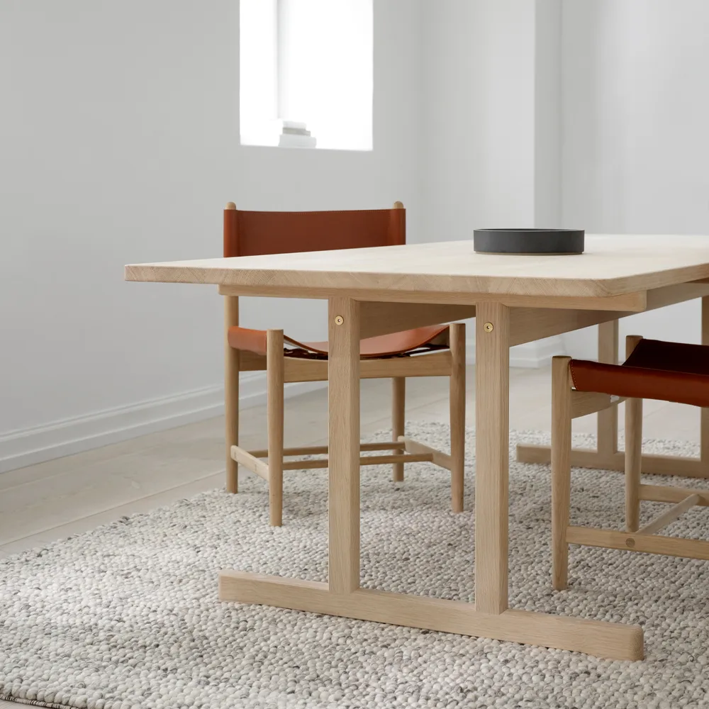 6286 matbord, Oljad ek Fredericia Furniture