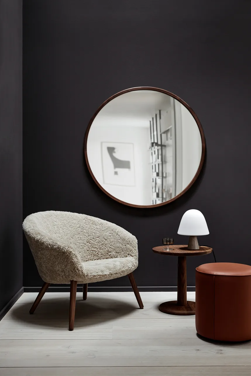Ditzel loungefåtölj fårskinn, Moonlight-walnut Fredericia Furniture