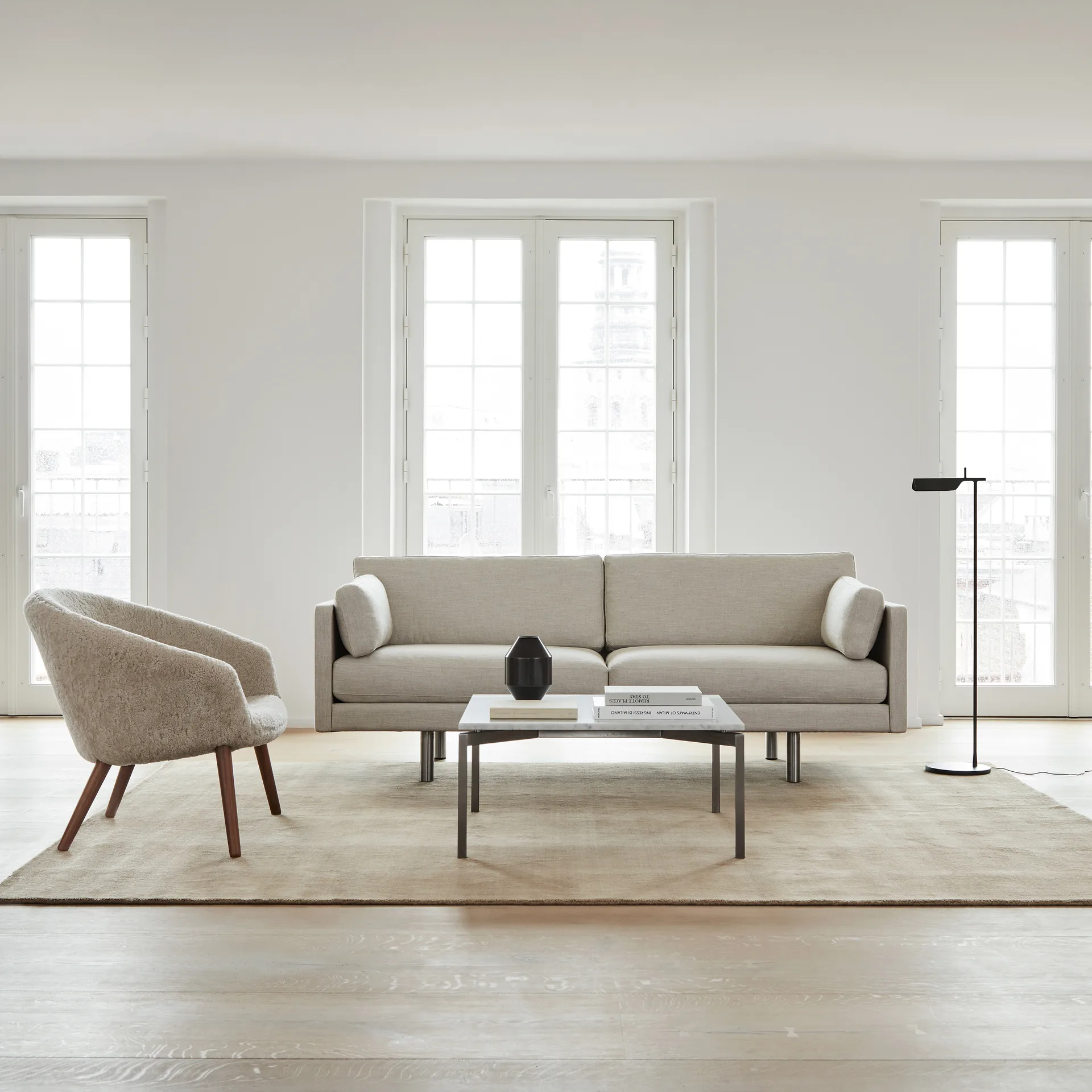 Ditzel loungefåtölj fårskinn, Moonlight-walnut Fredericia Furniture