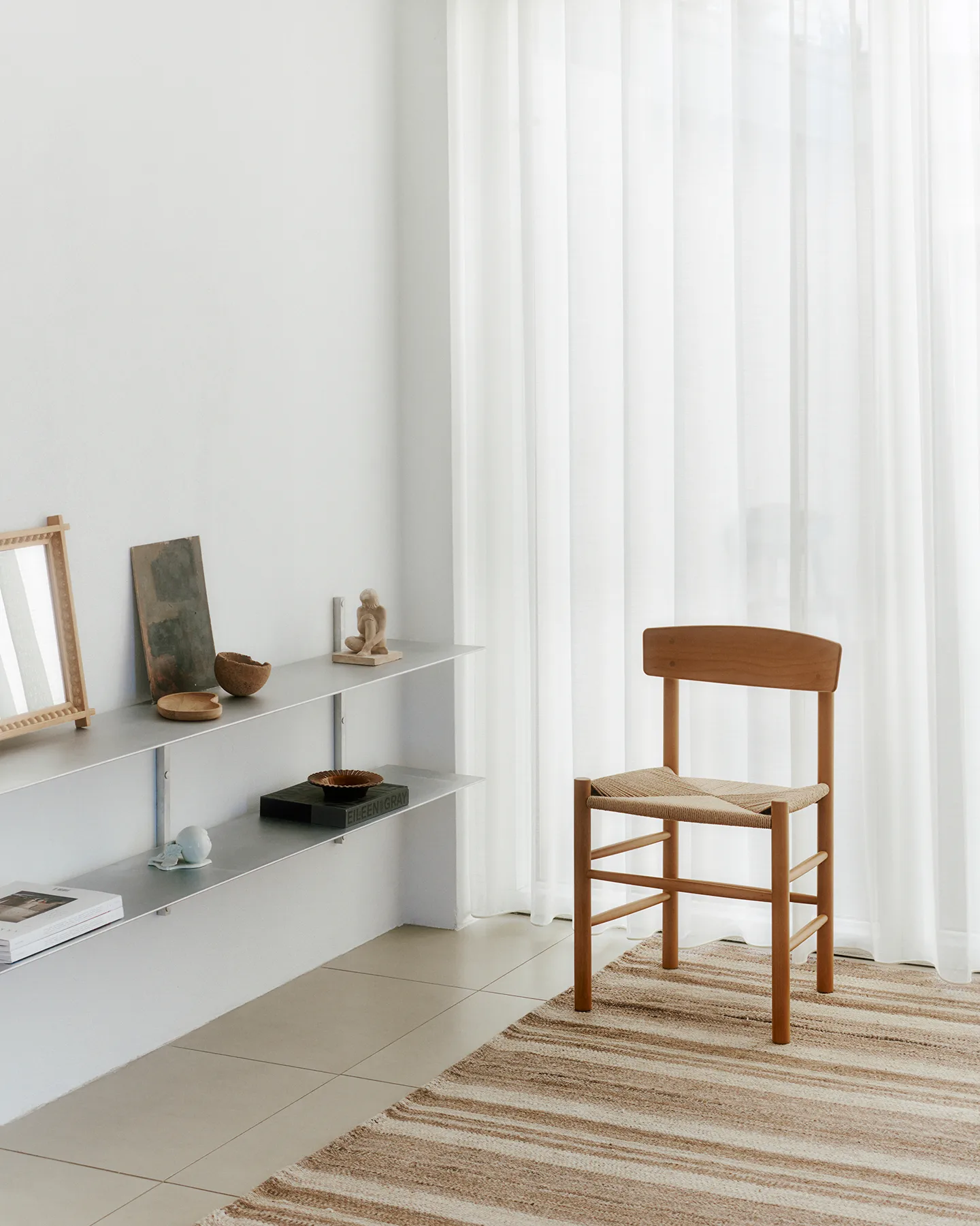J39 stol, Vintage lacquered-flätad natur Fredericia Furniture