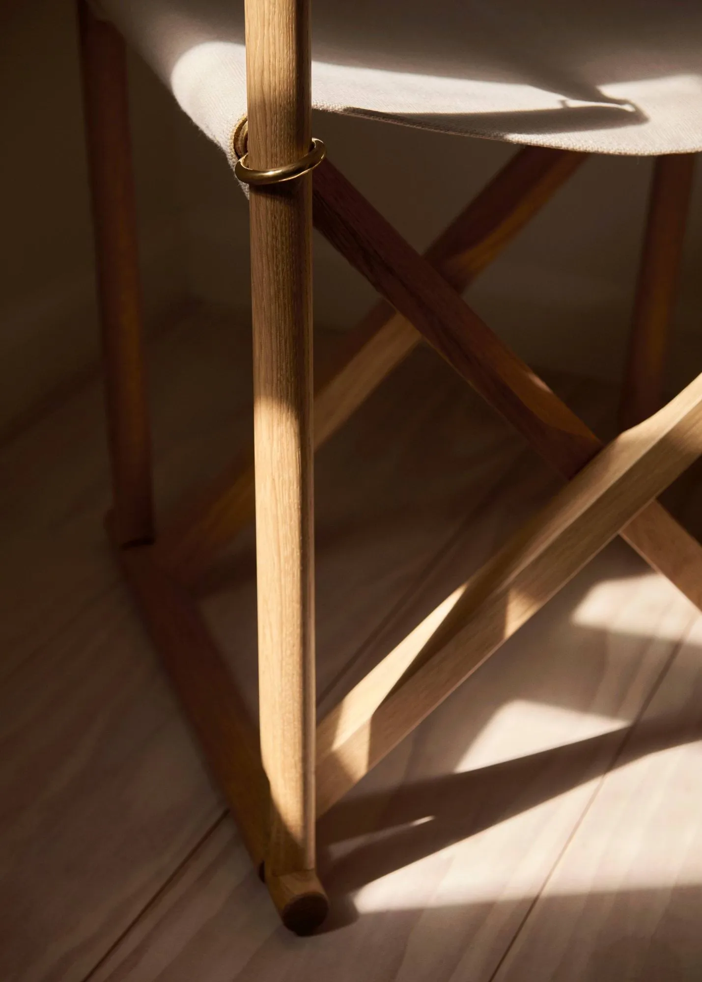 MK16 Folding Chair stol, Off white-oljad ek Fredericia Furniture