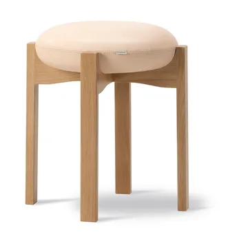 Pioneer rund pall låg - Läder Vegeta 90-lackerad ek, Ø41x46 cm - Fredericia Furniture