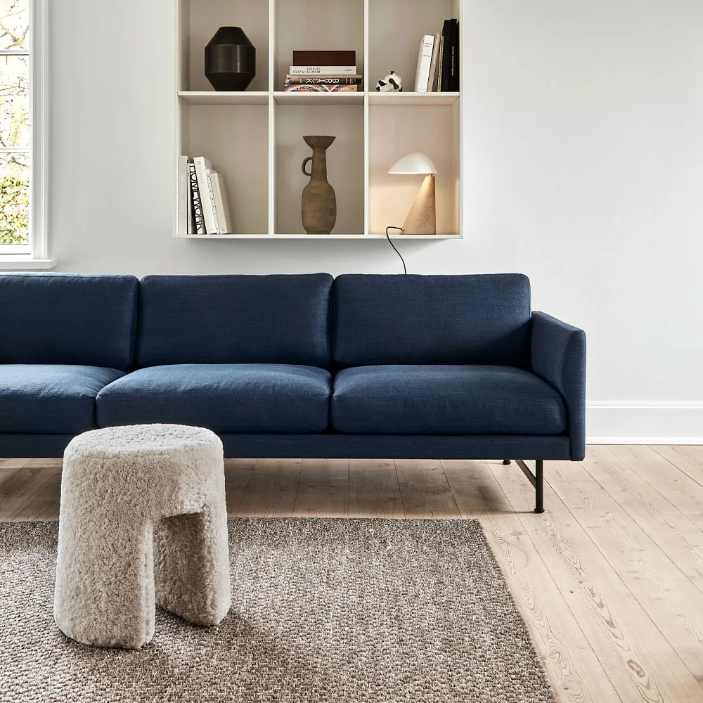 Sequoia sittpuff, Fårskinn moonlight Fredericia Furniture