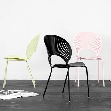 Trinidad 3398 stol - Klarlackad bok-ben krom - Fredericia Furniture
