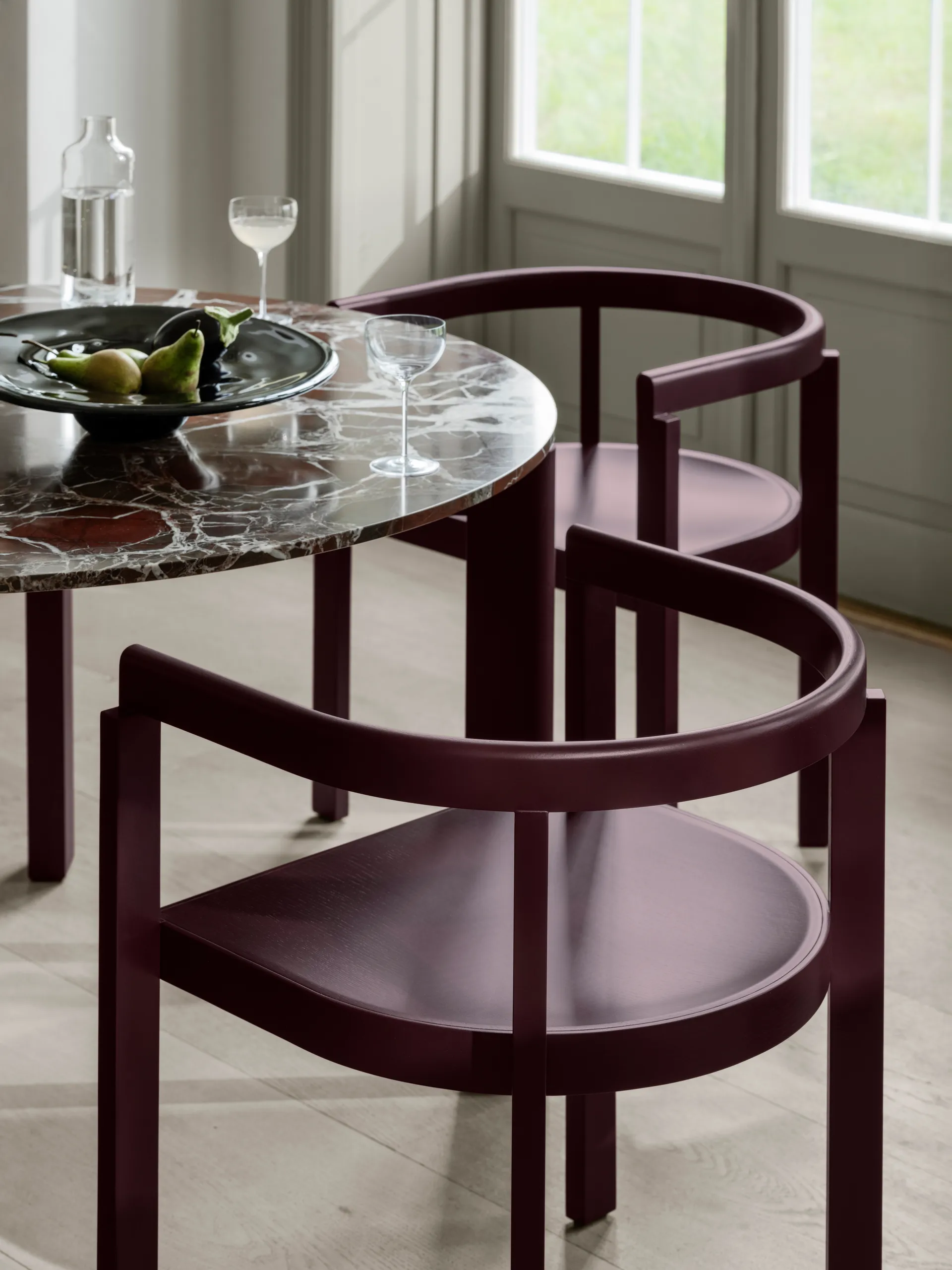 After karmstol, Ash Burgundy Fritz Hansen