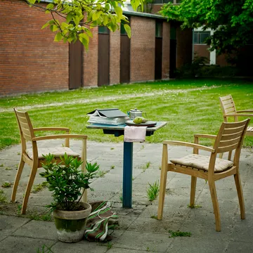 Ballare karmstol - Teak - Fritz Hansen