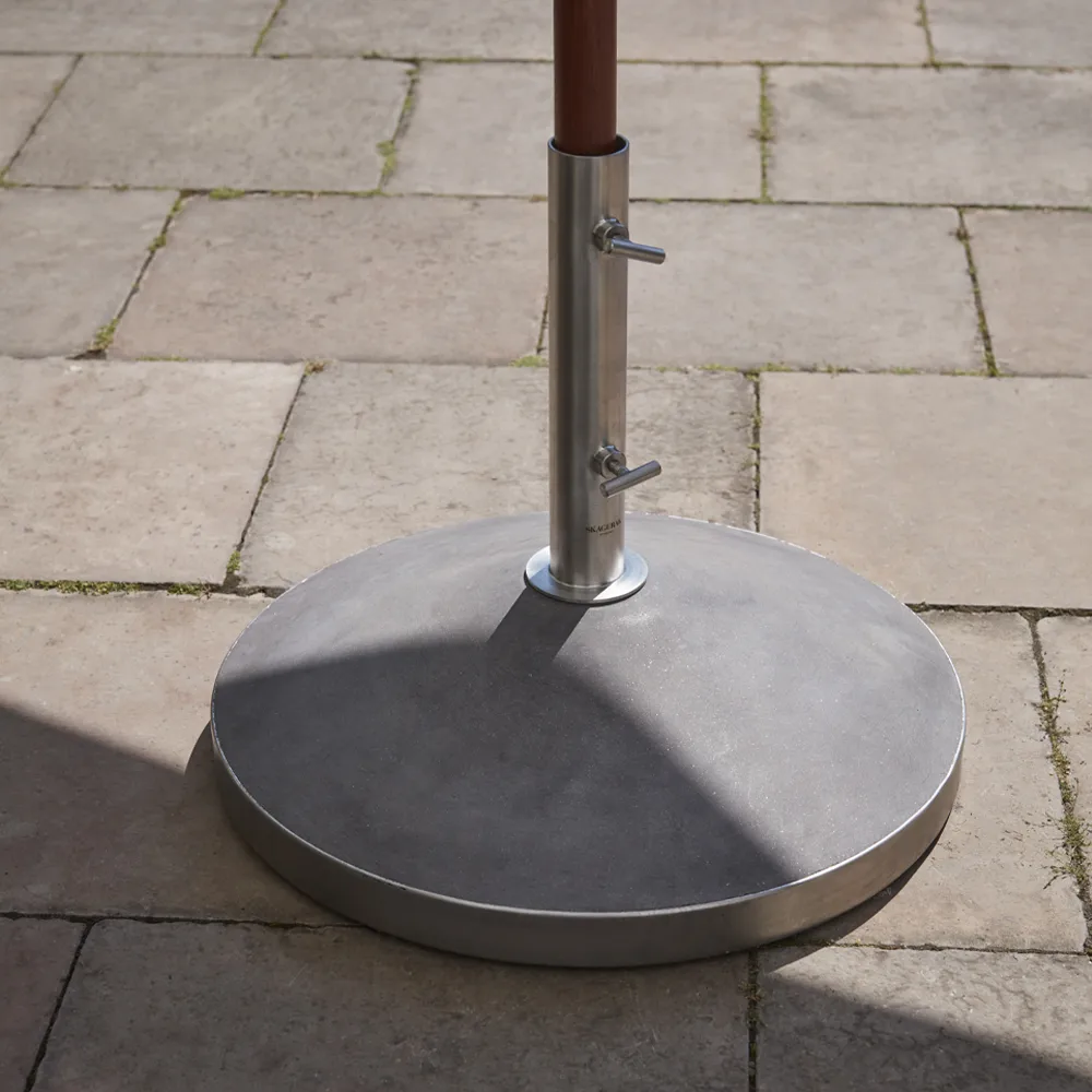 Capri parasollfot, concrete/stainless steel, 50kg Fritz Hansen