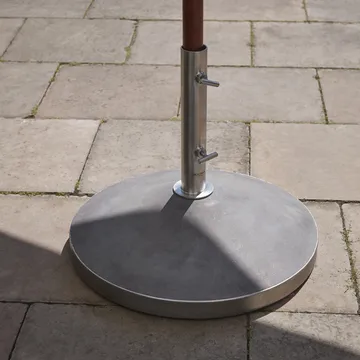 Capri parasollfot - concrete/stainless steel, 50kg - Fritz Hansen