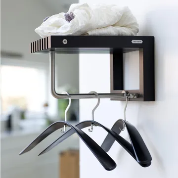 Cutter hatthylla mini - Svartlackerad ek - Fritz Hansen
