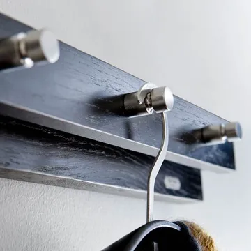 Cutter klädhängare - Ek, svartbetsad, 7st knoppar - Fritz Hansen