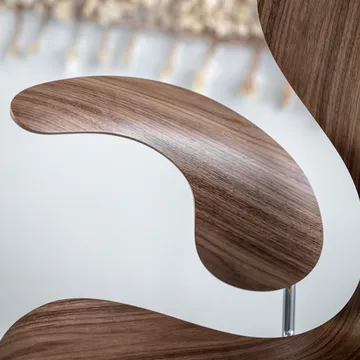Liljan 3208 karmstol - Lacquered walnut-chrome - Fritz Hansen