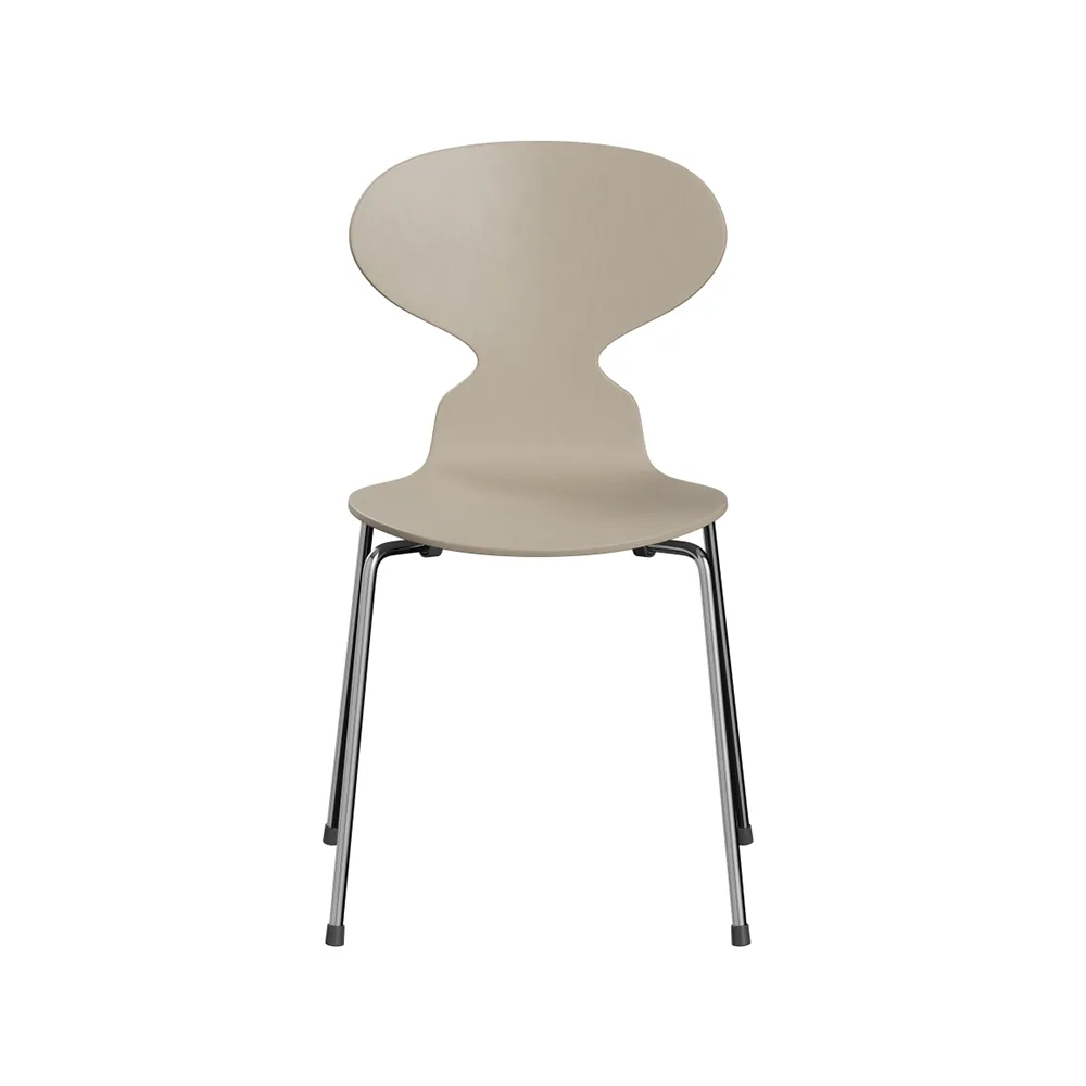 Myran 3101 stol, light beige, målad ask, kromat stålstativ Fritz Hansen