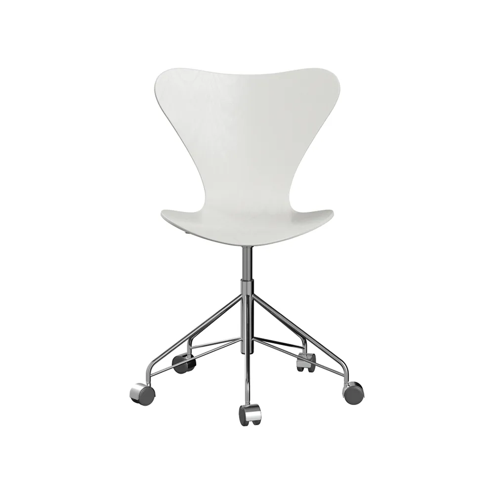 Sjuan 3117 kontorsstol mjuka hjul, Coloured ash white-chrome Fritz Hansen