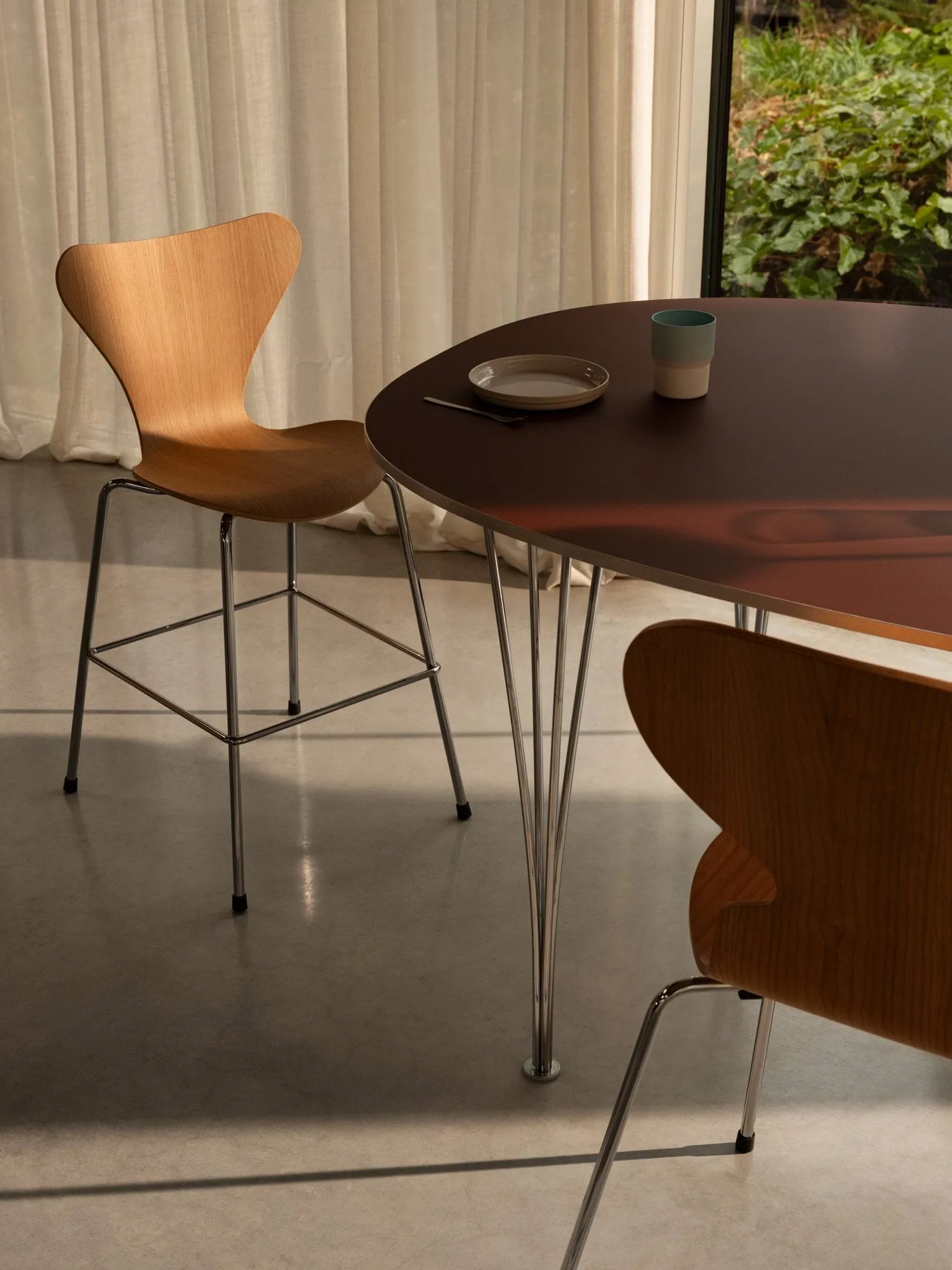 Superellipse B616 matbord 170x100 cm, Rusty red, 170x100x72 cm Fritz Hansen