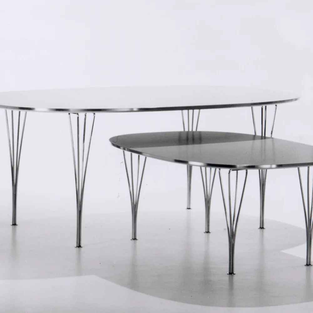 Superellipse B616 matbord 170x100 cm, White laminate-chrome Fritz Hansen