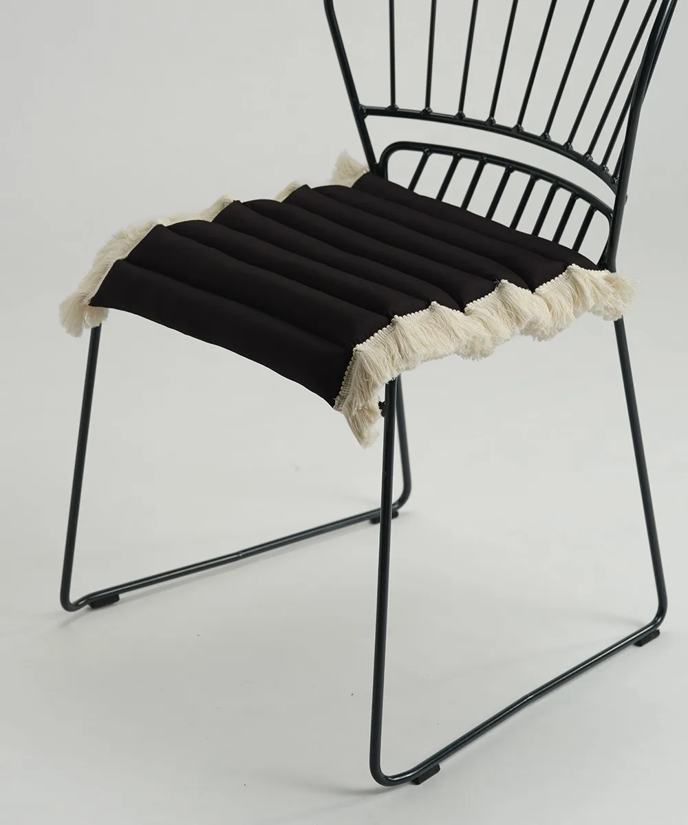 Garden Glory sittdyna med fransar, Svart, offwhite frans, 38x40 cm Garden Glory