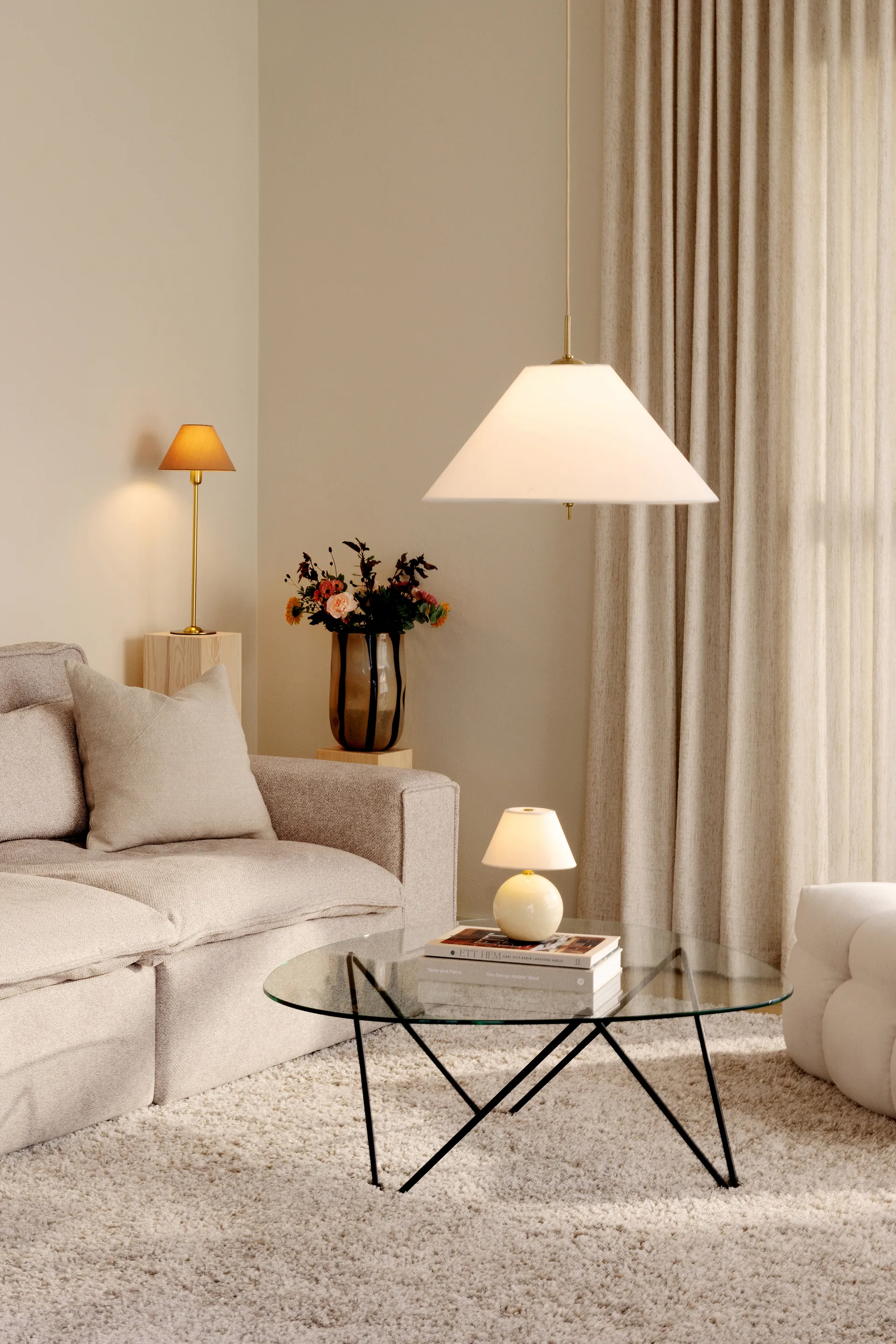 Iris pendel  50, Creme Globen Lighting