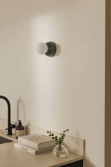 Torrano vägglampa/plafond 13 cm - Mörkgrön marmor - Globen Lighting