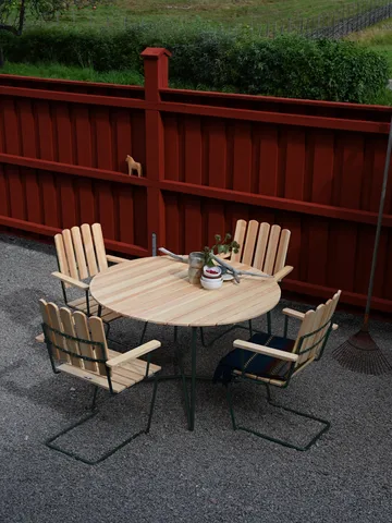 9A matbord - Oljad furu-grön, Ø120 cm - Grythyttan Stålmöbler