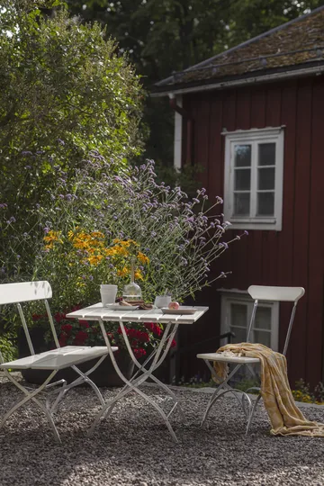 Bryggeribord - Vit lack ek-varmförzinkad - Grythyttan Stålmöbler