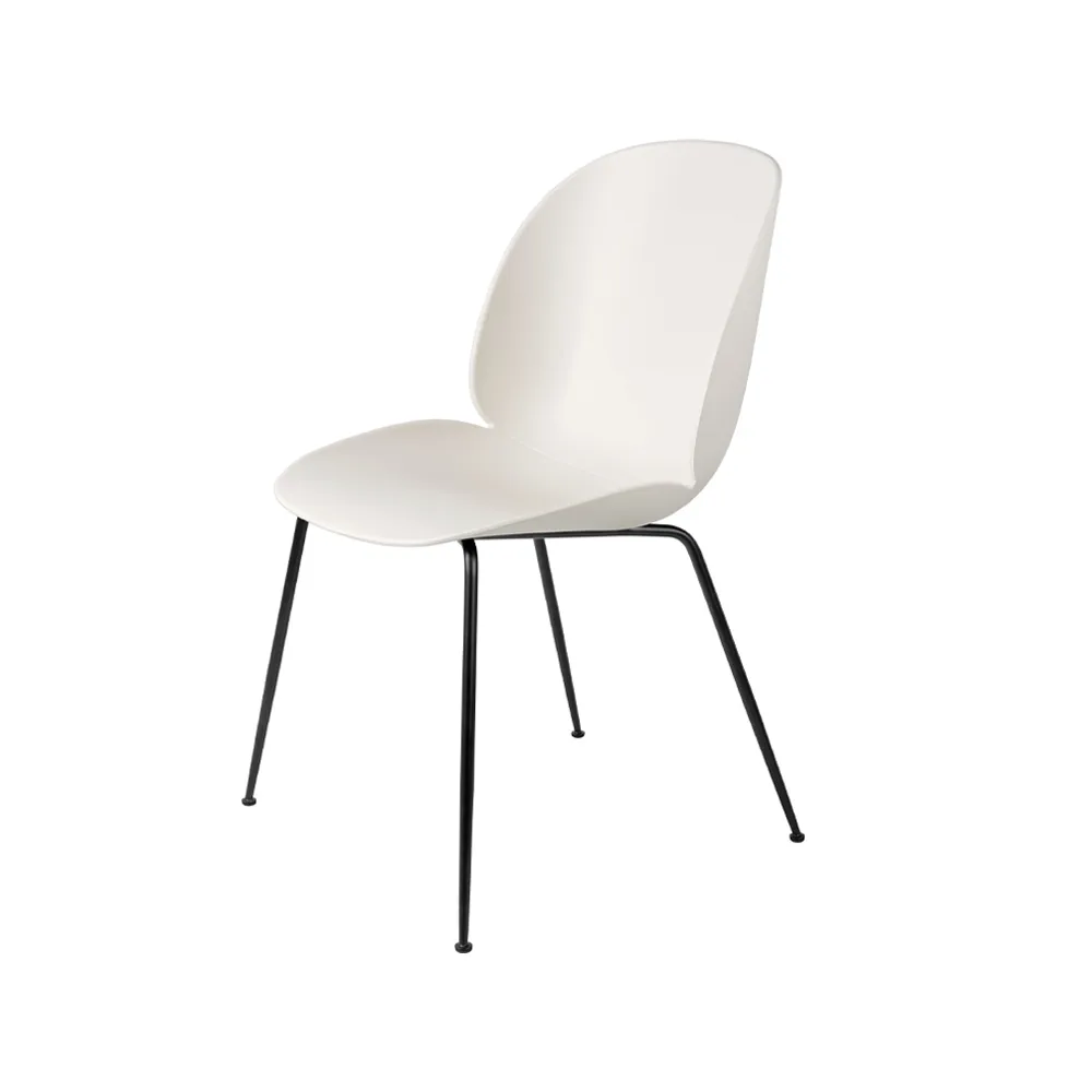 Beetle stol, alabaster white, svart stålstativ GUBI