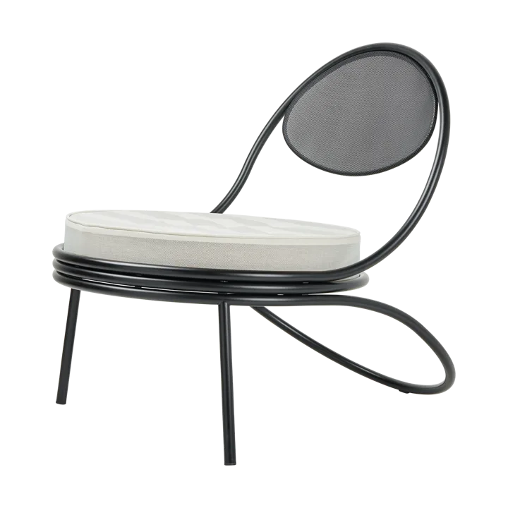 Copacabana Outdoor Lounge Chair klädd sits - Leslie stripe limonta 020-svarta ben - GUBI