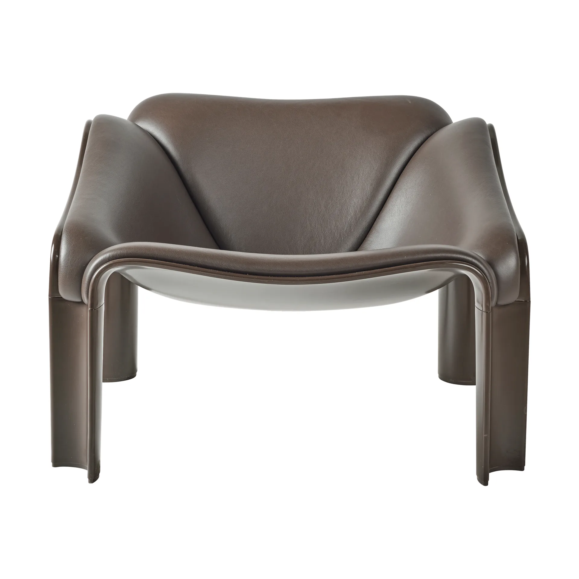 F300 loungestol,  Molé-Smooth läder Coffee GUBI
