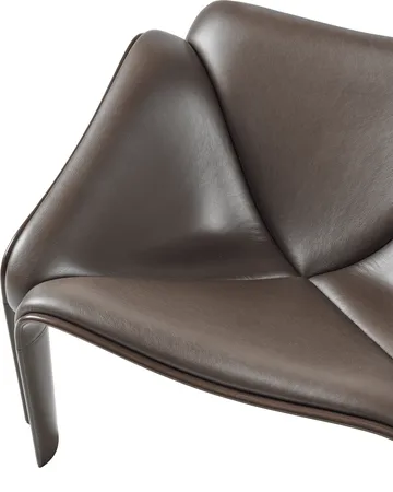 F300 loungestol -  Molé-Smooth läder Coffee - GUBI