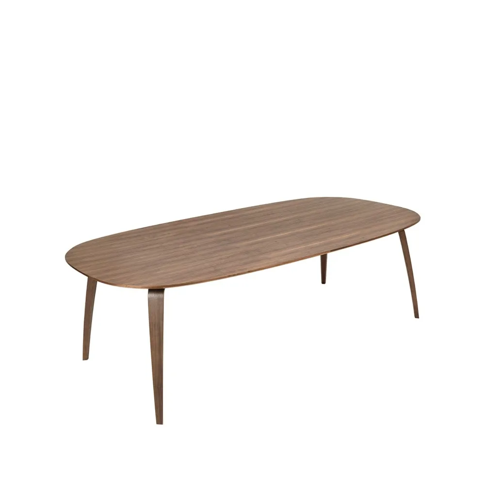 Gubi Elliptical matbord, american walnut GUBI