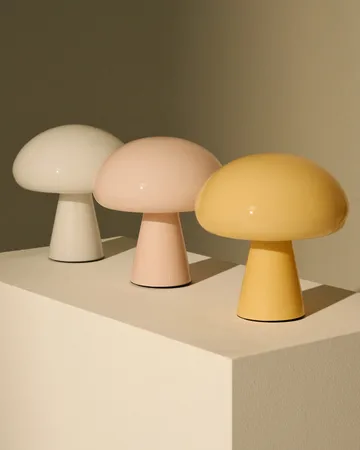 Obello portabel bordslampa - Pearl white - GUBI