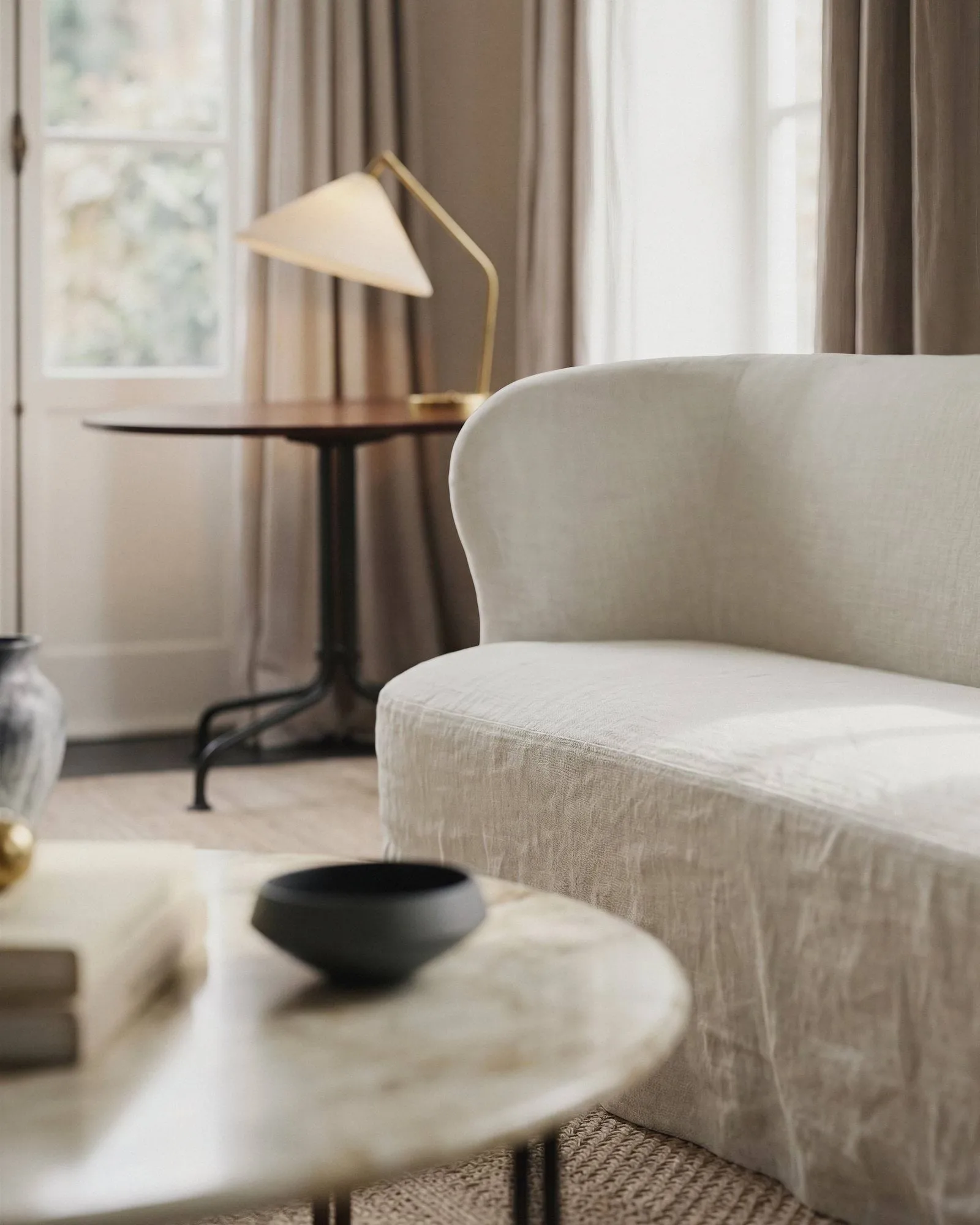 Stay Slipcover soffa, Linen Flax 0024, 260x70 cm, 4-sits GUBI