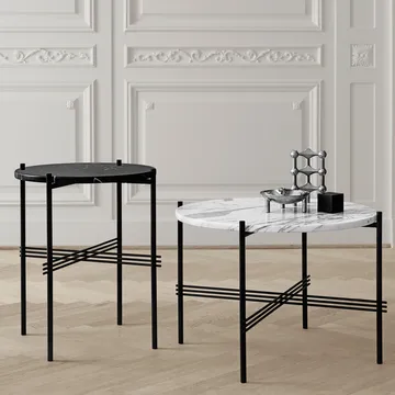 TS Round soffbord - white carrara marble, ø105, svart stativ - GUBI