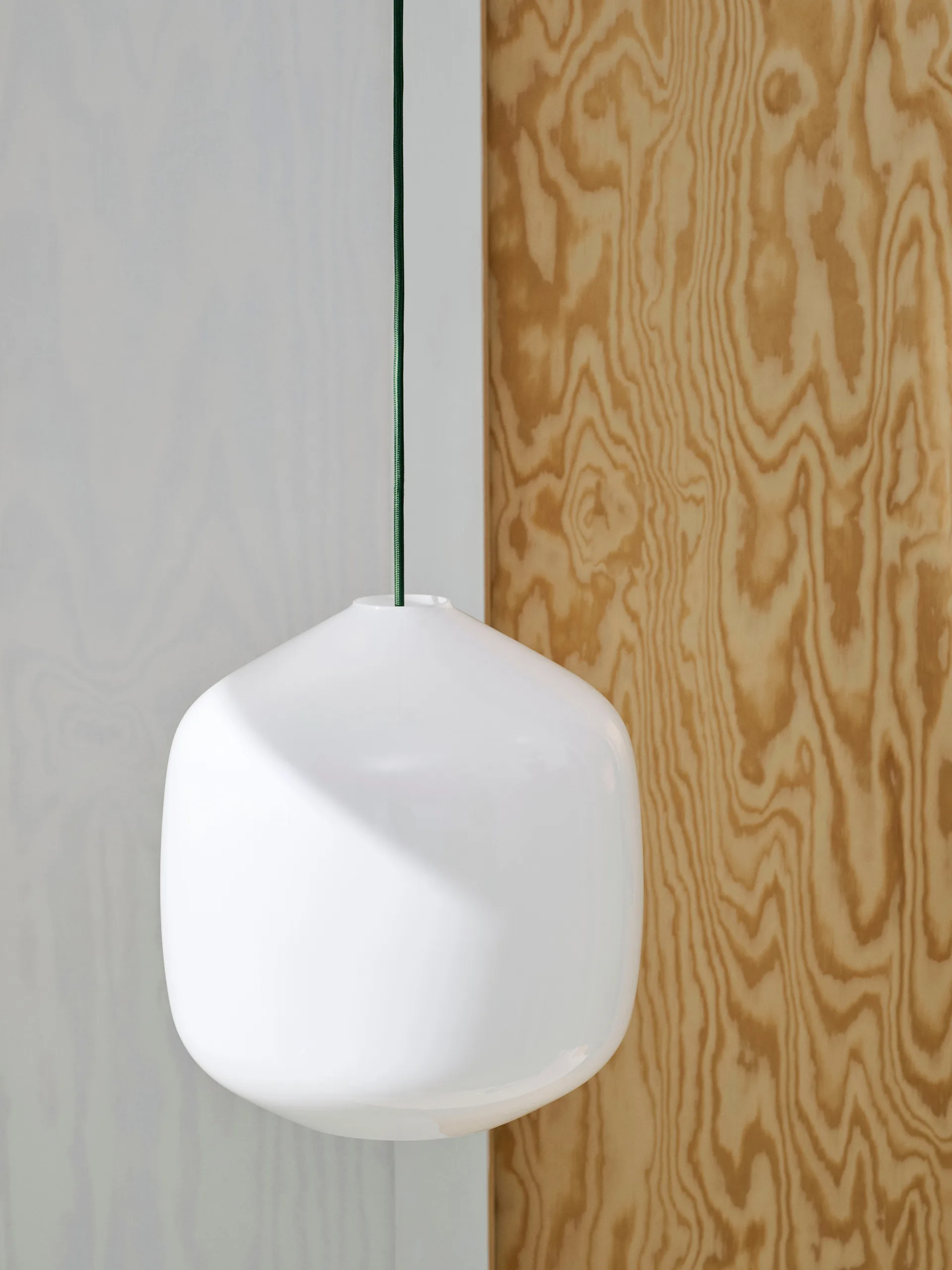 Buoy pendel Ø20 cm, Opal glass-garden green HAY