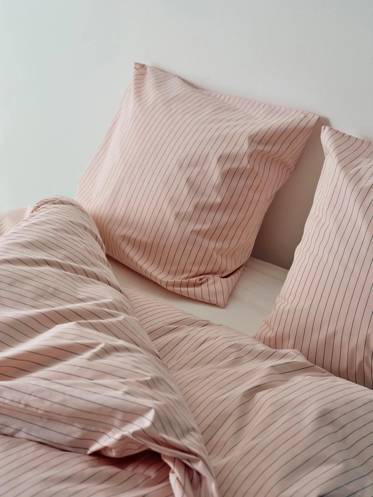 Fineline påslakan 150x210 cm, Soft pink HAY
