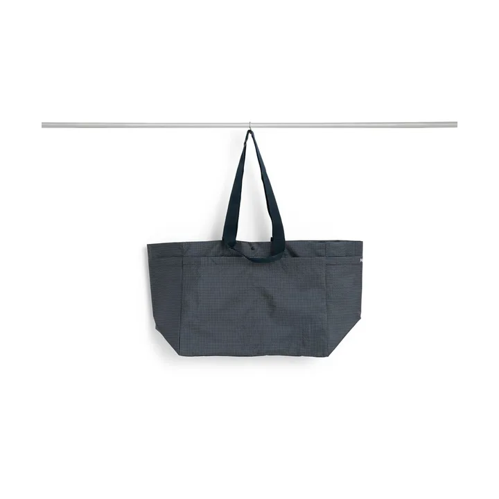 Grid Weekend Bag väska - Dark blue, medium - HAY