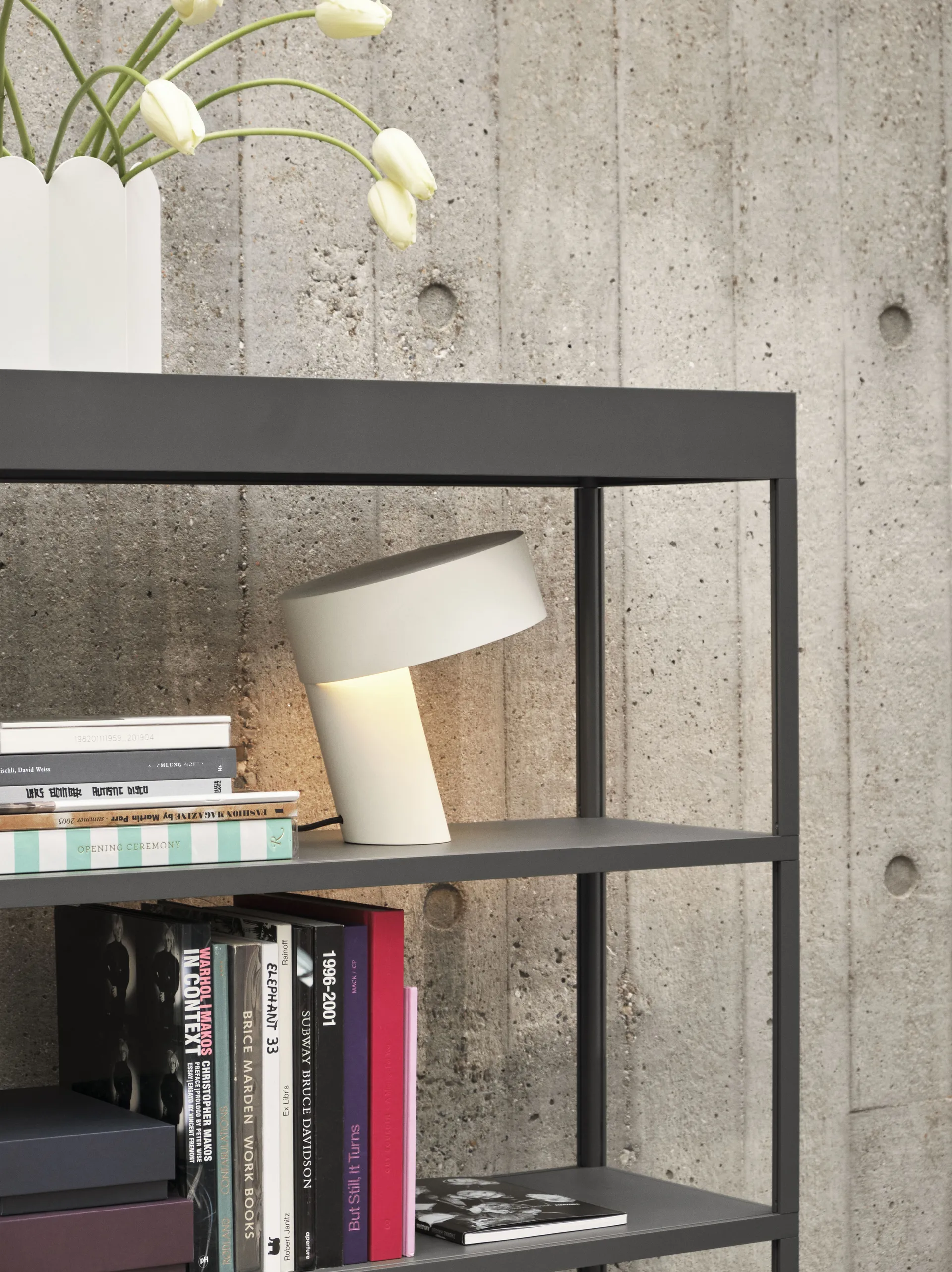 Slant bordslampa, White HAY