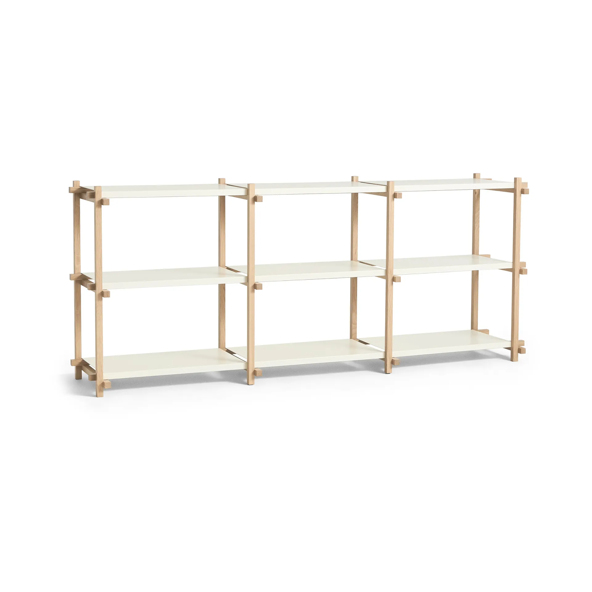 Woody hylla, Oak-almond white, low HAY