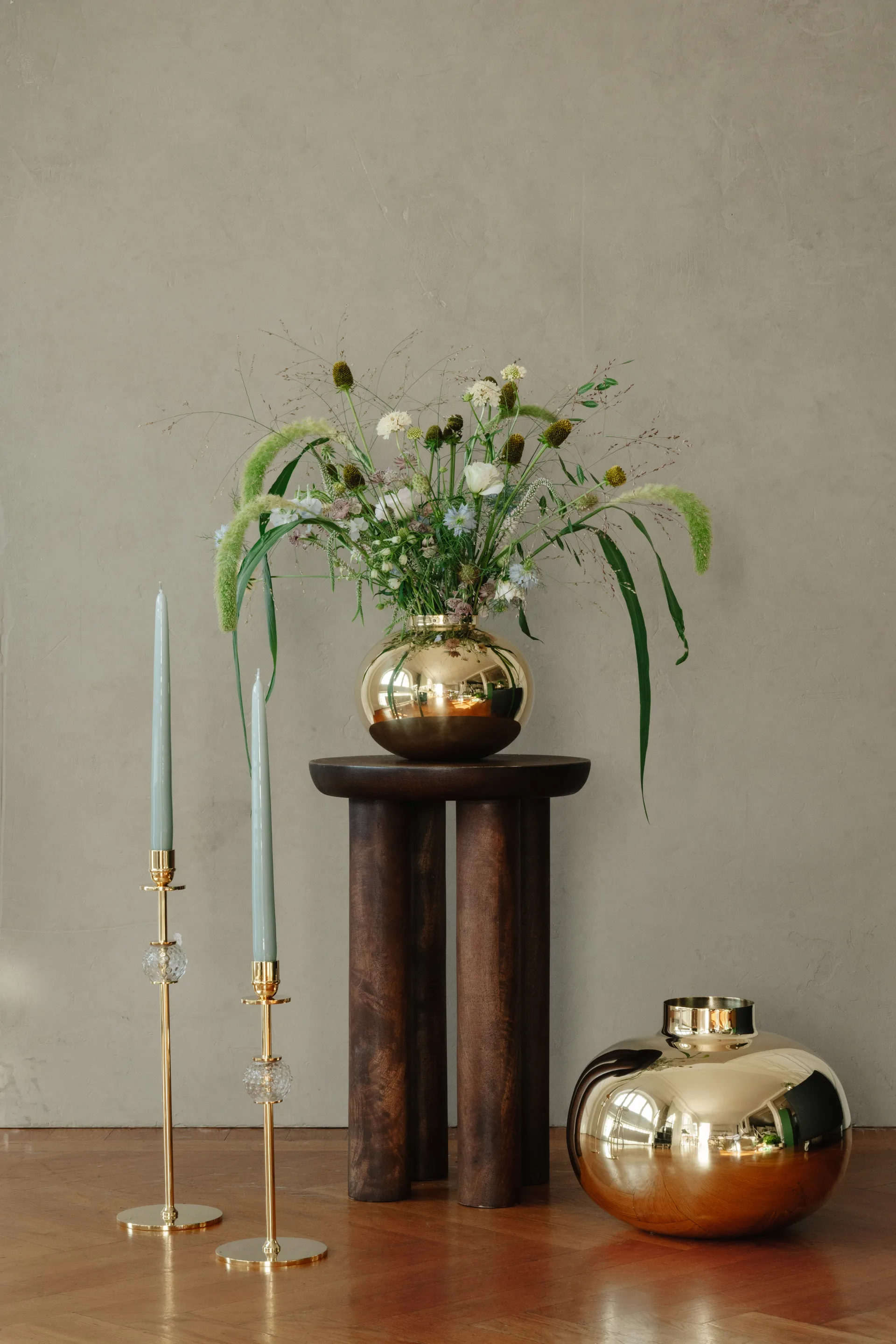 Alba ljusstake 30 cm, Solid mässing och glas Hilke Collection