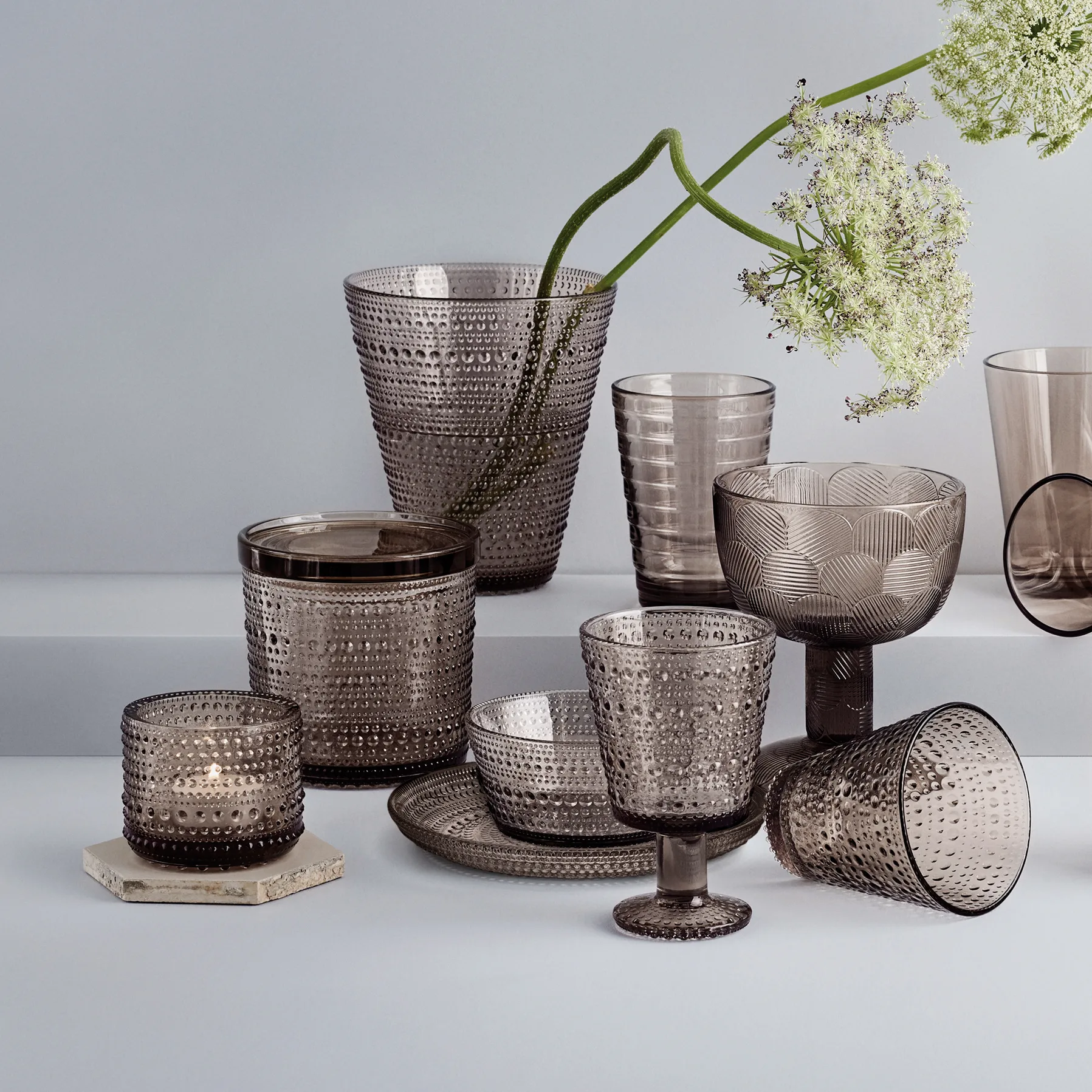 Kastehelmi vas, Linne Iittala