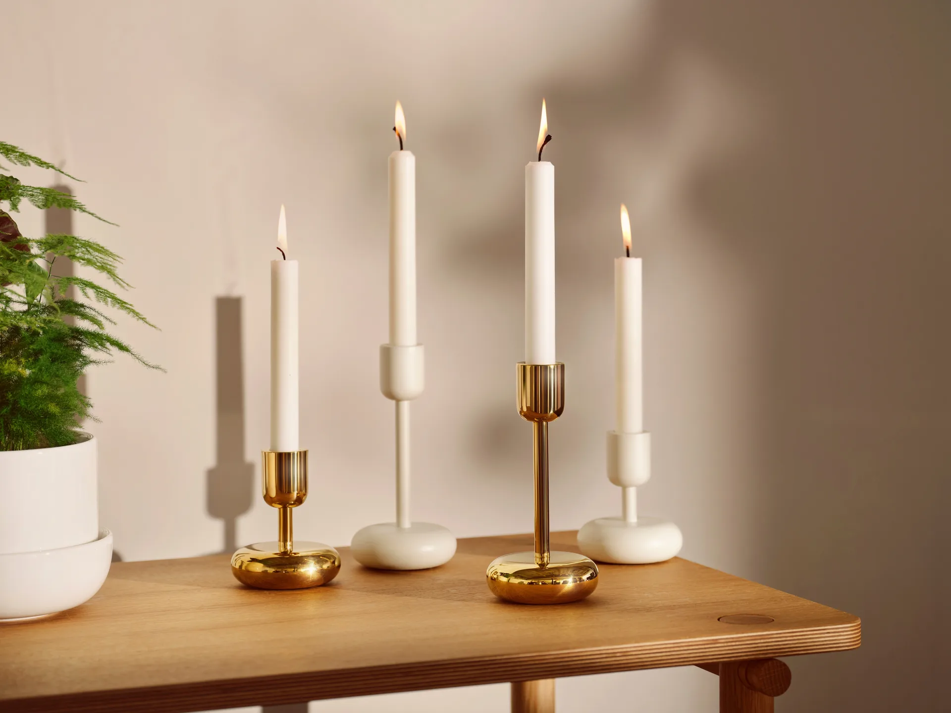 Nappula ljusstake mässing, stor 183 mm Iittala